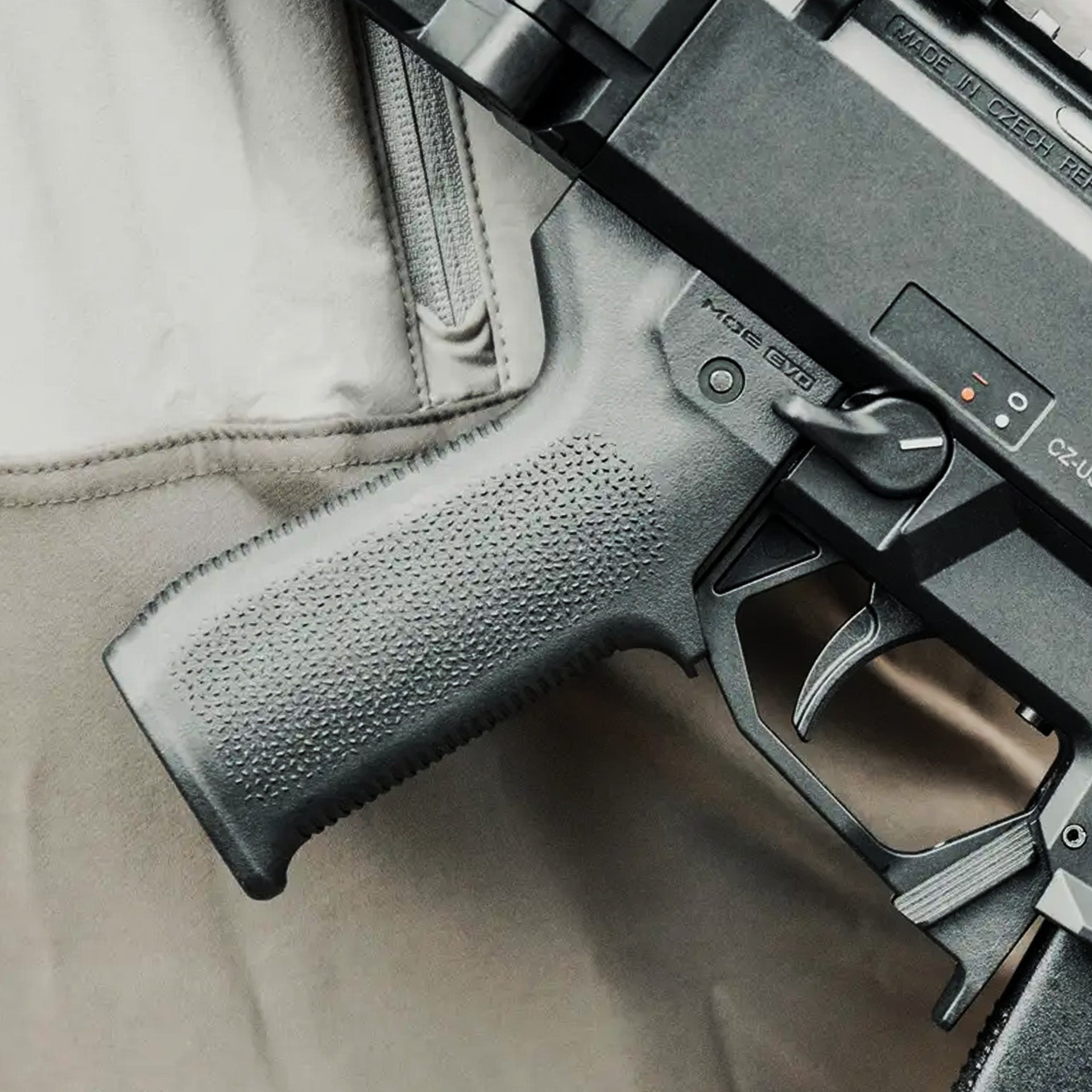 Руків’я пістолетне Magpul MOE®-EVO Grip для CZ Scorpion® EVO 3